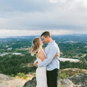 Meet your Posher, Caitlyn